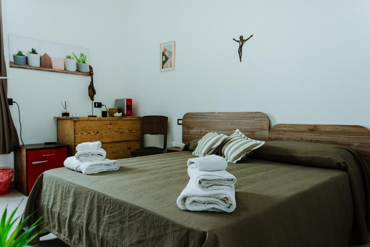 Ci Thorno Hotel Crosia Ngoại thất bức ảnh
